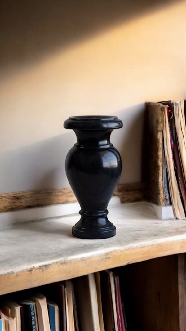Black Marble Flower Vase - Image 3